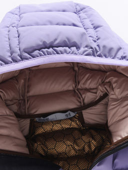 Куртка женская стёганая с капюшоном с графеновой подкладкой сиреневого цвета 9624_1Sn