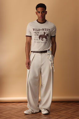 Ta_ Modern Herritage Oversize/Geni_ Kesim %100 Pamuklu Bask_l_ T-Shirt TMNSS25TS00126