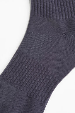 Pack de 5 calcetines de deporte en DryMove - H&m фото 3