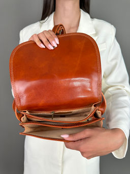 Сумочка женская из телячьей кожи