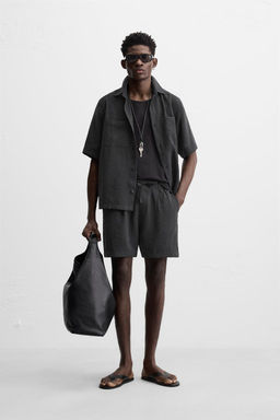 REGULAR FIT BERMUDA SHORTS