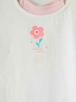 ?i?ek Nak??l? K?z ?ocuk Ti??rt