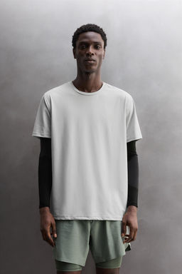 CAMISETA T?CNICA B?SICA / Gris claro - Zara фото 2