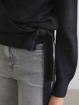 Kruvaze Yaka Kad?n Triko Kazak