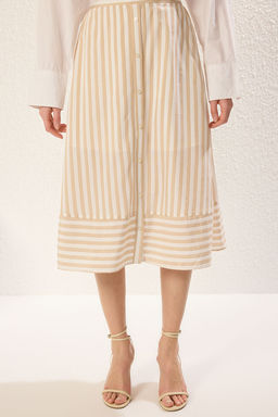 TRENDYOLMILLA Bej Onden Dugme DEtayl? Cizgili A-Line Midi Boy Dokuma Etek TWOSS25ET00079 фото 5