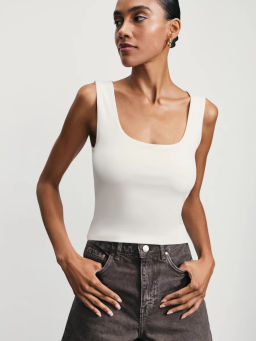 Базовый топ с широкими бретелями / Zarina