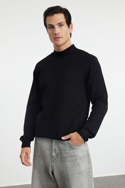 Trendyolmilla Man Siyah Slim Dar Kesim Yar?m Bal?kc? Yaka Dokulu Triko Kazak TMNAW20LS0012