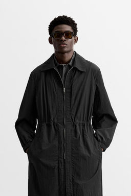 LIGHTWEIGHT PARKA - LIMITED EDITION - Zara фото 2