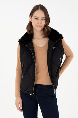 Женский черный жилет