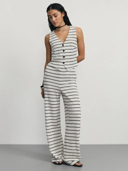 Жилет из фактурной вязки / Zarina  фото 2