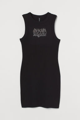 Vestido sin mangas con motivo