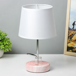 Настольная лампа Аэлита 1?40 Вт E14 розовый 18?18?31 см RISALUX