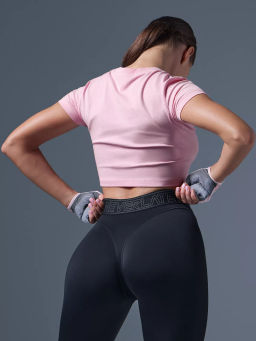 Укороченная спортивная футболка из хлопка