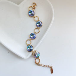 Браслет с кристаллами Swarovski