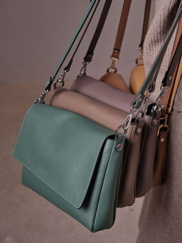 Сумка кожаная на плечо Deboro 30181 светлый орех