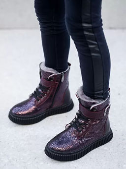 Ботинки на меху