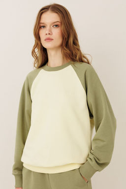 Костюм GO F3115/26-02.170-176 фисташка