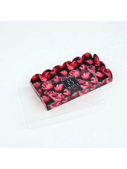 Цена за 5 шт. Коробка для кондитерских изделий с пластиковой крышкой «8 Марта», 10.5×21×3 см