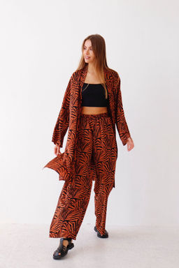 9338 Костюм из кимоно и брюк-палаццо терракотовый с принтом - Martichelli фото 10