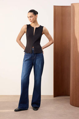 Wardrobe Essentials-Siyah Fitted/Vucuda Oturan Fermuarl? Kolsuz Interlok Orme Bluz TWOSS26BZ00012