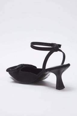 Trendyol Shoes Siyah Tasl? Fiyonk Detayl? Sivri Burun Arkas? Ac?k Kad?n Abiye Ince Topuklu Ayakkab? TAKSS25TO00043 - Trendyolmilla фото 6