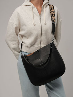 Сумка кожаная на плечо Azaro 30868 черный