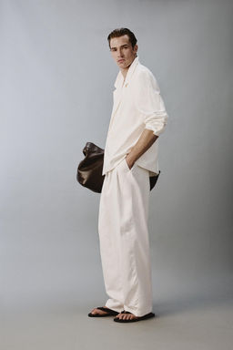PANTAL?N RELAXED FIT TRAJE VISCOSA - LINO / Blanco - Zara фото 4