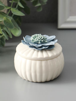 Шкатулка для украшений «Голубой цветок», с крышкой, белая, керамика, 7×7×6.5 см