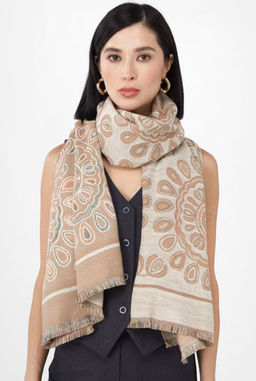 в составе ШЕРСТЬ и КАШЕМИР Большой, мягкий, теплый однотонный двусторонний палантин. - Tantino фото 9