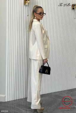 Костюм двойка (пиджак и штаны)