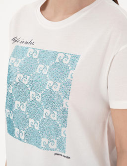 Beyaz Regular Fit Ti__rt
