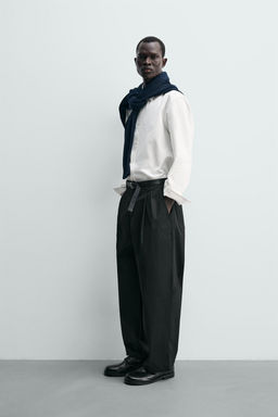 PANTAL?N WIDE FIT PLIEGUES / Negro - Zara фото 4