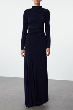 TRENDYOLMILLA Lacivert Fitted/Vucuda Oturan Dik Yaka Uzun Kollu Esnek Maxi Orme Elbise TWOAW25EL00099  фото 8