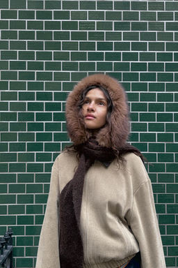 FAUX FUR SCARF HOOD