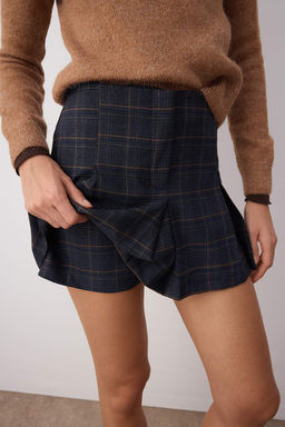 Cok Renkli Ekoseli Pilili Kal?n Kumas Sort Etek Sort & Bermuda TWOAW26SR00029 - Trendyolmilla фото 3