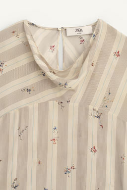 BLUSA RAYAS FLORES LIMITED EDITION / Estampado - Zara фото 6