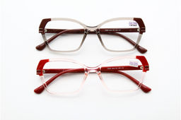 Готовые очки Luxe Vision 7029 54-18-145