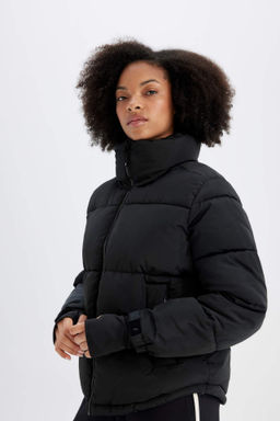 DeFactoFit Su Itici Sisme Mont Dik Yaka Fermuarl? Cepli  фото 5