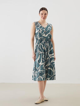 V Yaka Desenli A Kesim Elbise