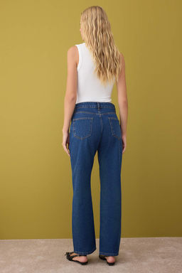 Koyu Mavi Yuksek Bel Straight Jeans TWOAW26JE00158