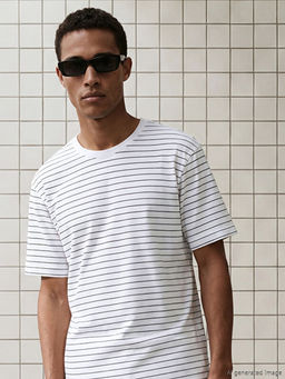 Bisiklet Yaka ?izgili Erkek Ti??rt