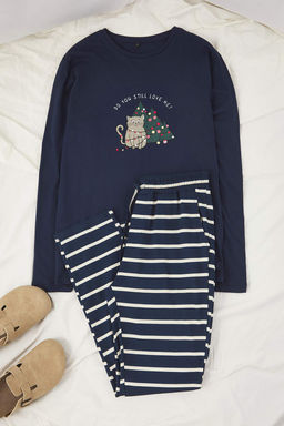 TRENDYOL MAN Bej Cizgili Regular Fit Couple Y?lbas? Orme Pijama Tak?m? TMNAW25PT00045 - Trendyolmilla фото 11
