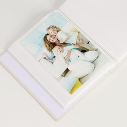 Фотоальбом на 100 фото 10×15 см «Птенчики и сердечко из листьев», 18×14×5 см