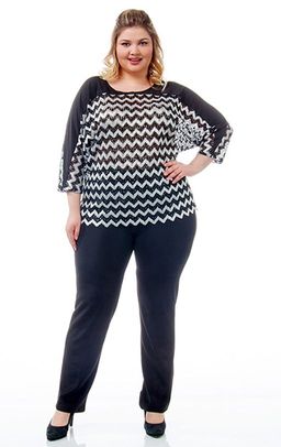 1117 Великолепная блуза свободного покроя из трикотажного гипюра  елочка