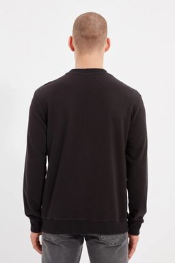 Siyah Regular/Normal Kesim Slogan Etiketli Sardonsuz Sweatshirt TMNAW21SW2006