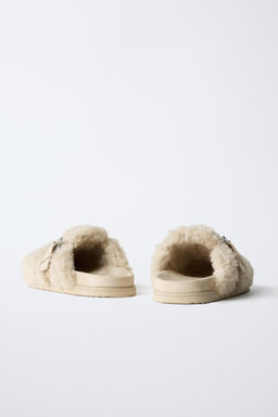 FAUX SHEARLING CLOGS - Zara фото 5