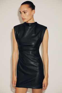 FAUX LEATHER SHORT DRESS WITH SHOULDER PADS - Zara фото 3