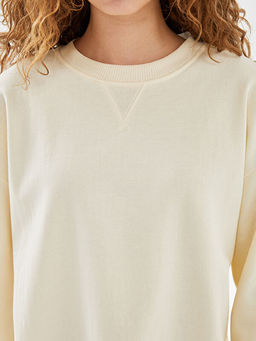 Bisiklet Yaka Oversize Kad?n Sweatshirt