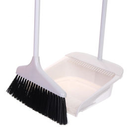 Набор для уборки, щетка для пола с совком "Профи" белый 301