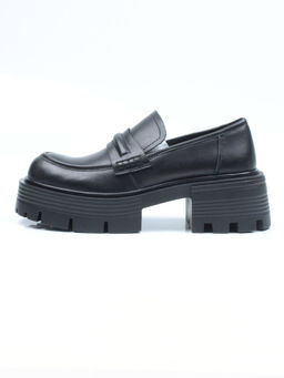 03-C1815-1 BLACK Лоферы женские (натуральная кожа)